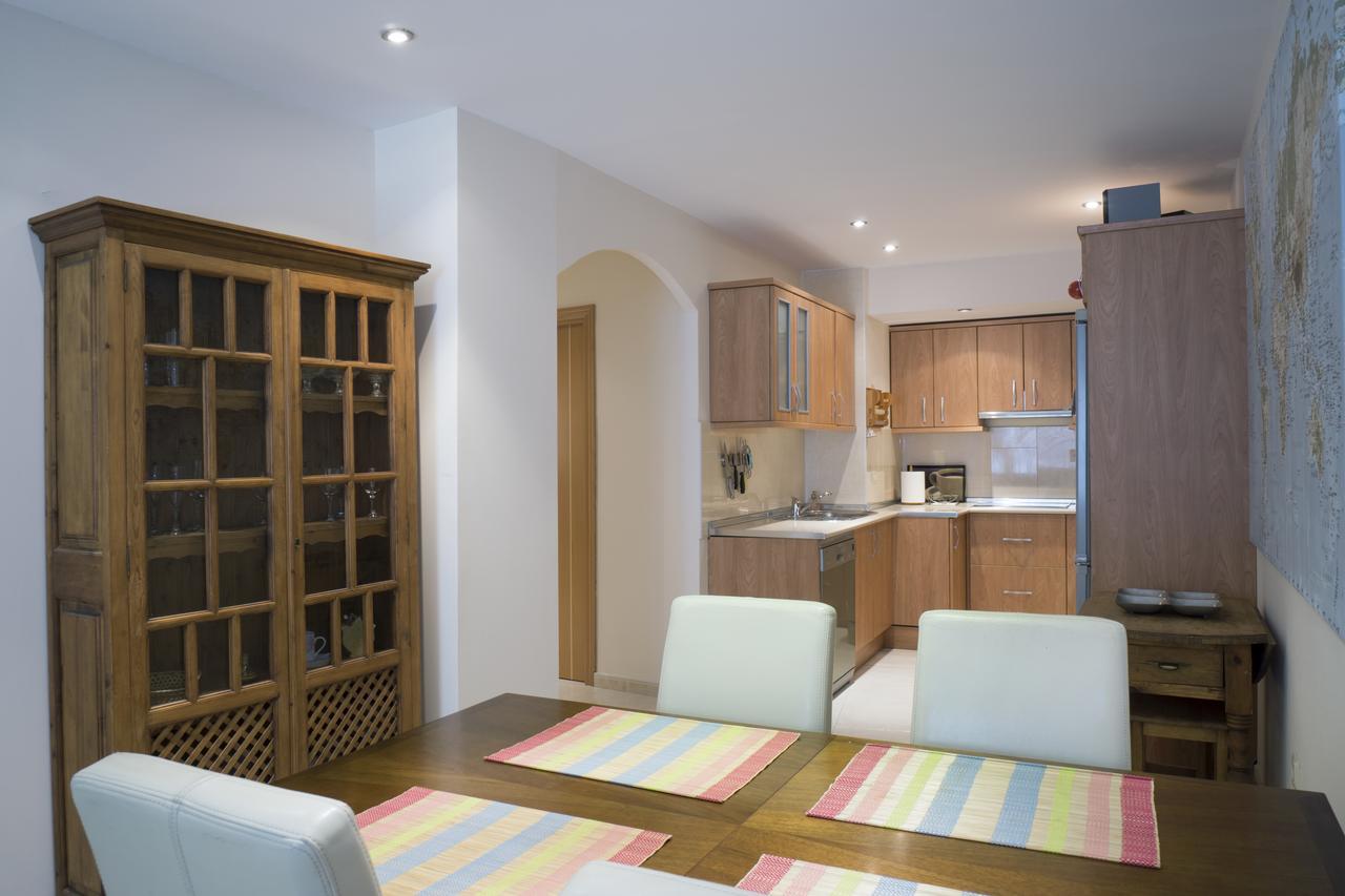 Plaza De Las Flores Apartment มาลากา ภายนอก รูปภาพ