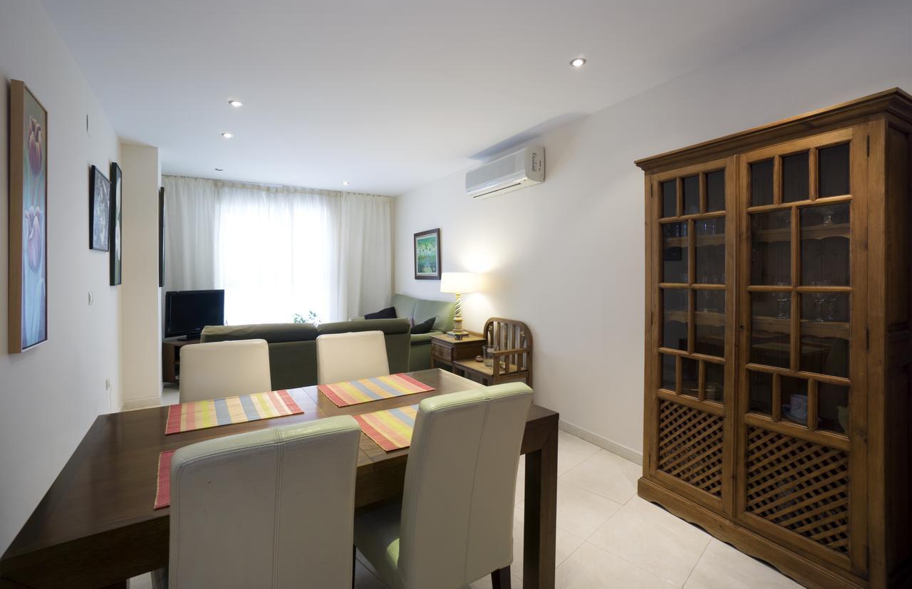 Plaza De Las Flores Apartment มาลากา ภายนอก รูปภาพ