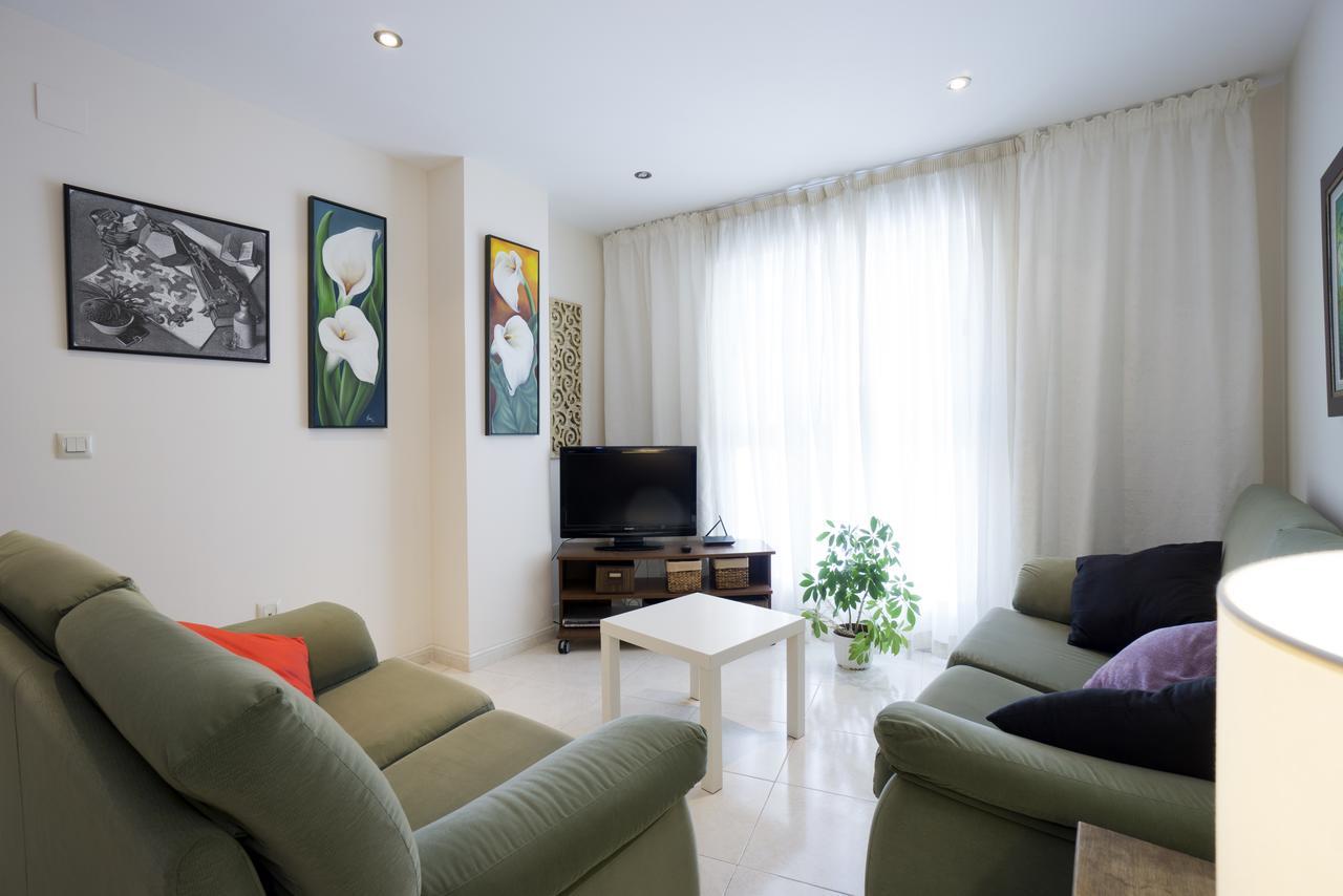 Plaza De Las Flores Apartment มาลากา ภายนอก รูปภาพ