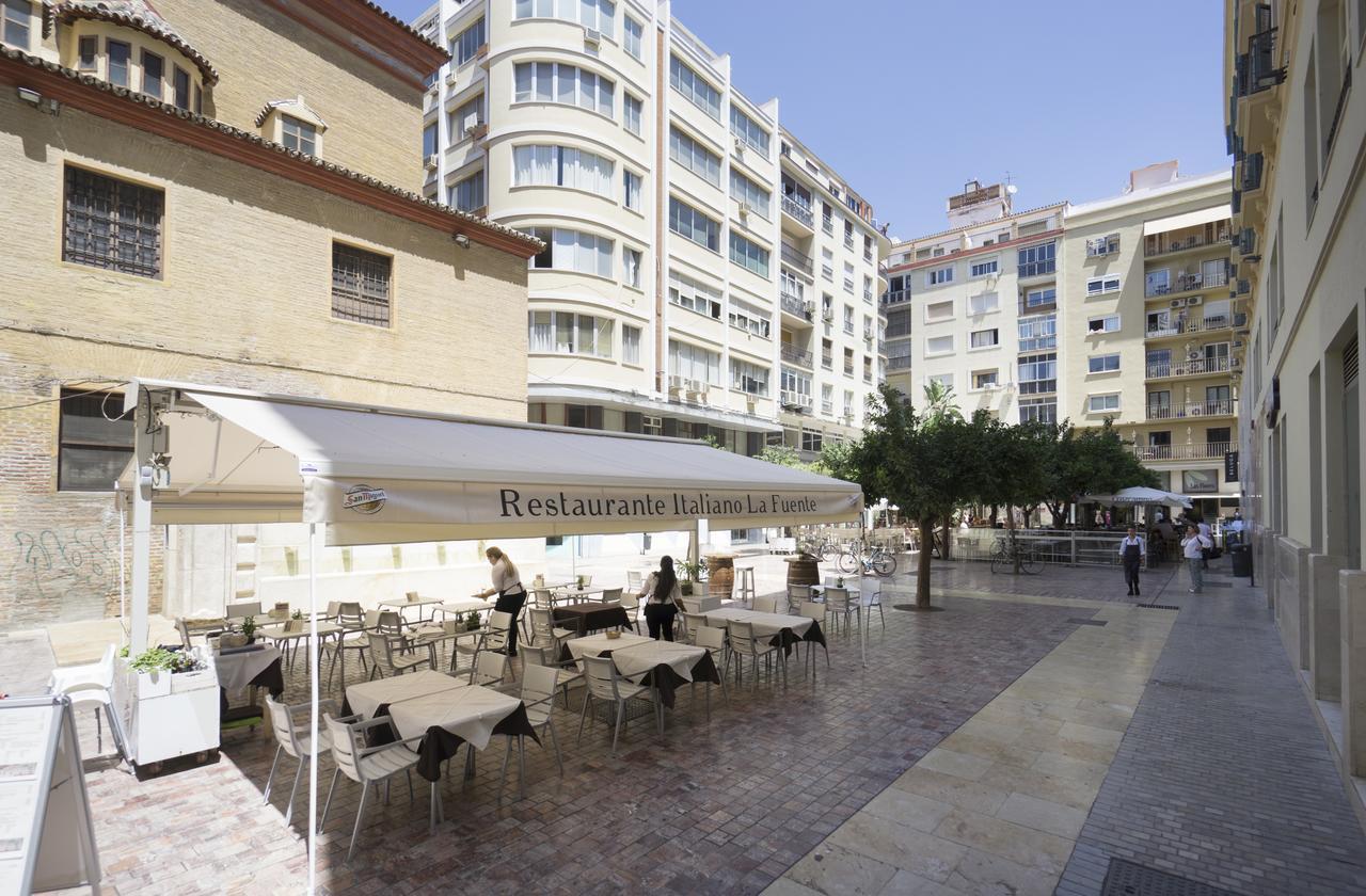 Plaza De Las Flores Apartment มาลากา ภายนอก รูปภาพ