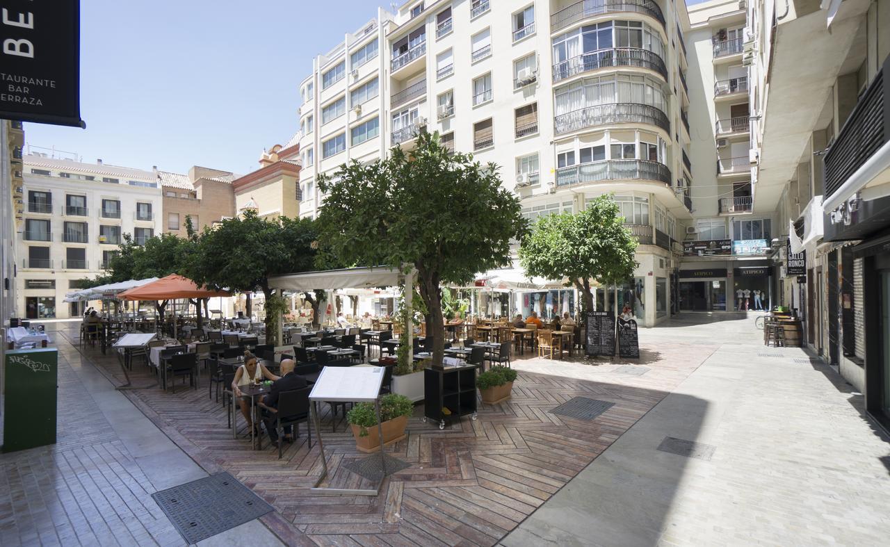 Plaza De Las Flores Apartment มาลากา ภายนอก รูปภาพ